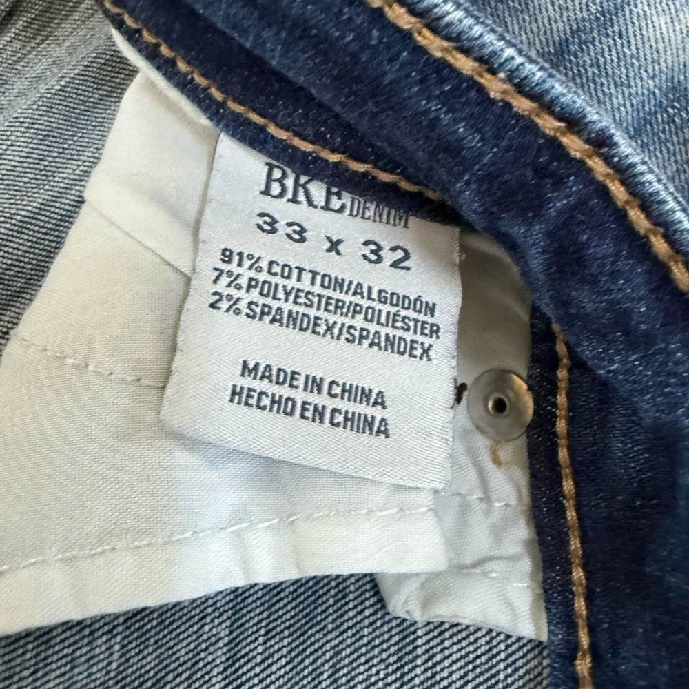 BKE Jeans Size 33 X 32 - Picture 3 of 3